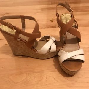 Vince Camuto wedges size 8.5